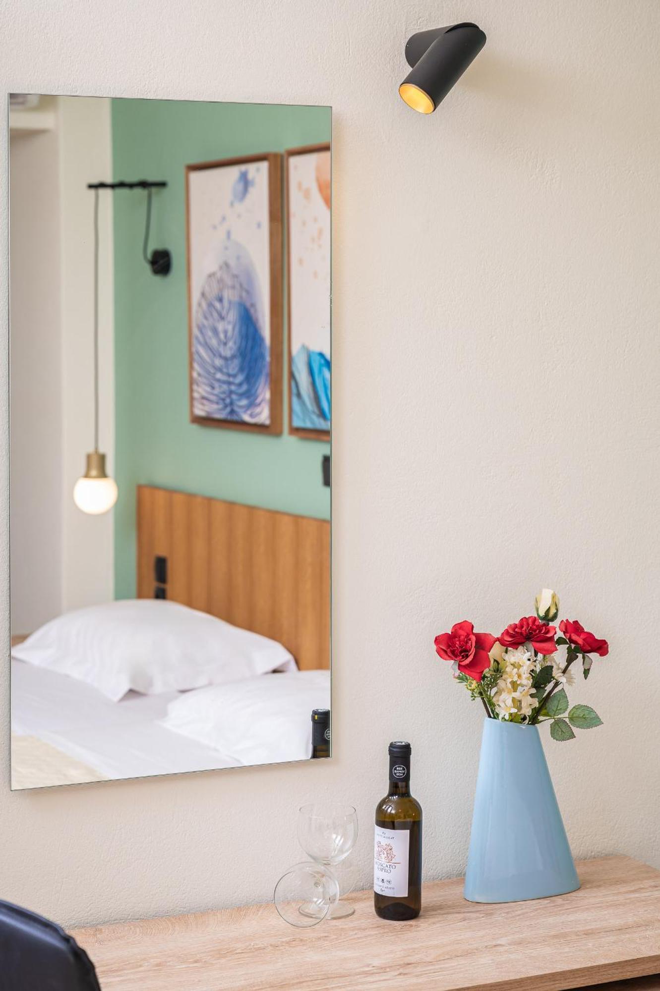 Emily Hotel
